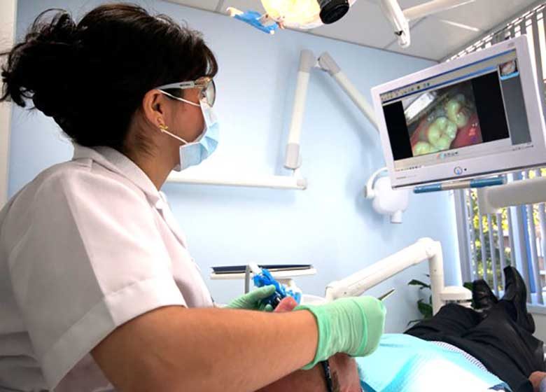 Professional Tooth Extraction